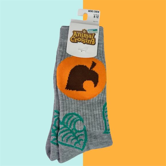 3/$20 Animal Crossing NWT New Horizons Gray Sock Size 10-13 Crew Socks Nintendo - Picture 1 of 5